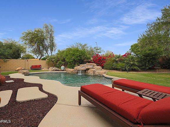 4th image of 13408 W Caribbean Ln