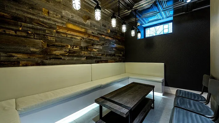 Rented by Nooklyn NYC LLC | media 86