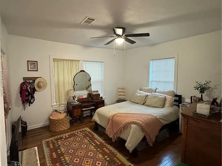 1300 Antone St — Photo 20
