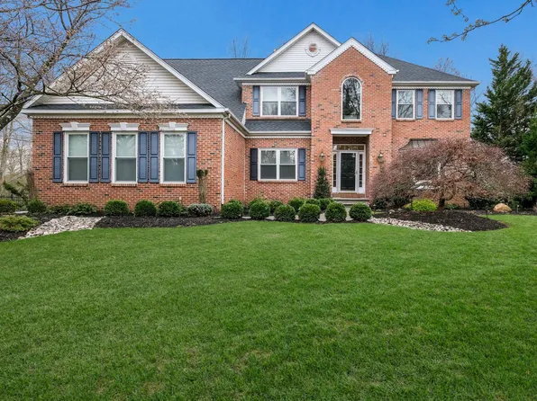 2710 Harvard Dr, Warrington, PA 18976