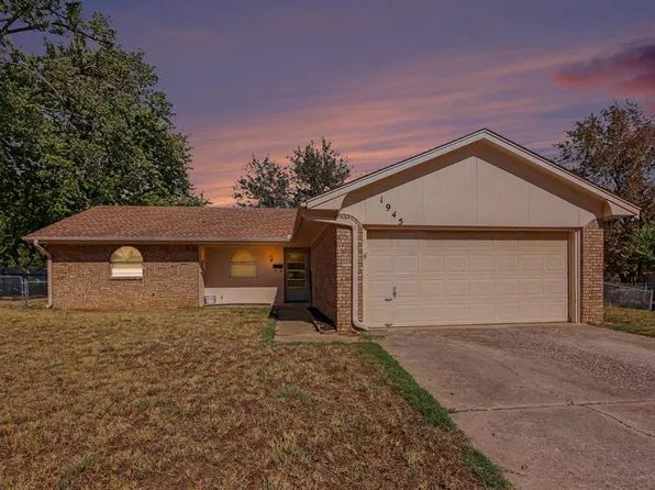 1945 Beverly Hills St, Norman, OK 73072