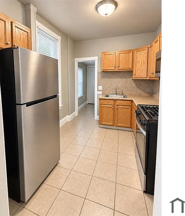 3006 Washington Street — Photo 3