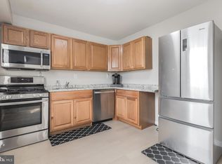 210 43rd Rd NE APT 202, Washington, DC 20019