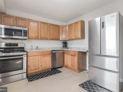 210 43rd Rd NE APT 202, Washington, DC, 20019