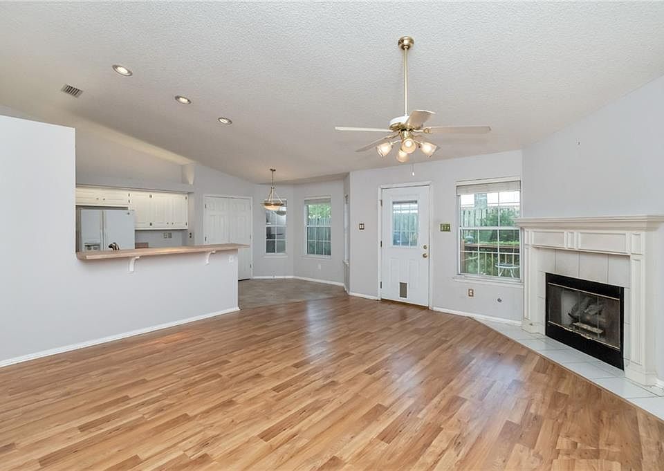 1710 Ashmoor Dr W Mobile, AL, 36695 - Apartments for Rent | Zillow