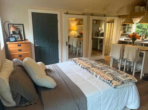 5026 NE Lucky Gap St #2, Newport, OR 97365
