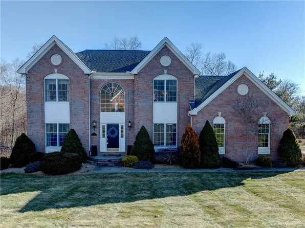 20 Auburn Knoll, East Hampton, CT 06424