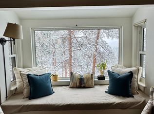 976 Dogwood Dr, Golden, CO 80401