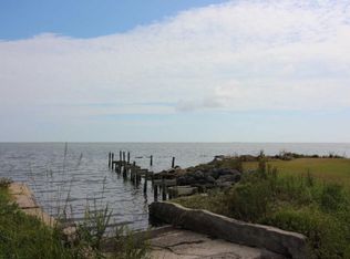 156 Corbett Davis Rd, Davis, NC 28524