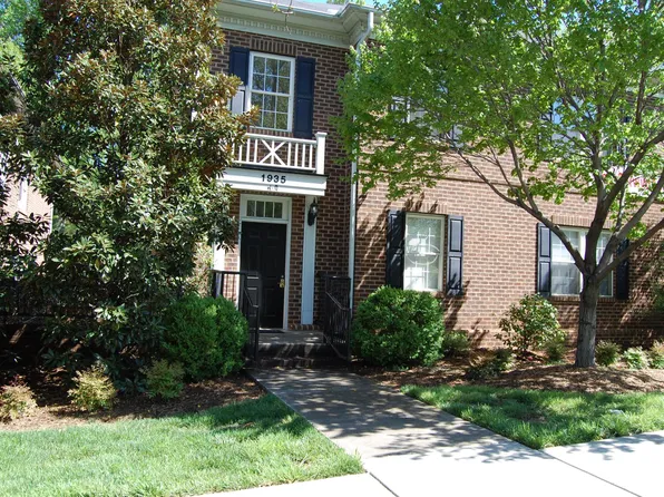 1935 E Woodlawn Rd APT P, Charlotte, NC 28209