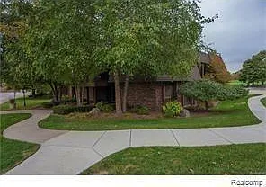 5117 Buckingham Pl — Photo 5