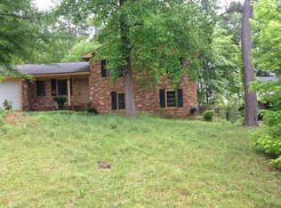 1526 N Atwood Dr, Macon, GA 31204