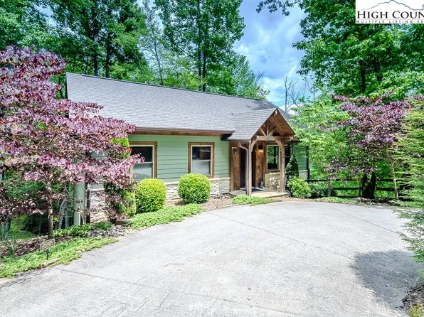 273 Vixen Lane, Blowing Rock, NC 28605