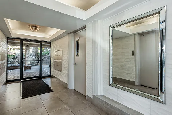 Sold by NY Space Finders Inc. | media 39