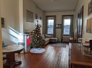 1512 Mount Vernon St #1, Philadelphia, PA