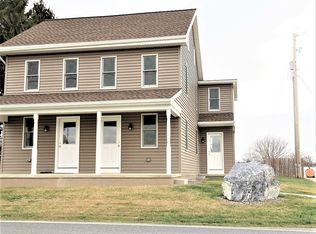 155 N Line Rd, Stevens, PA 17578