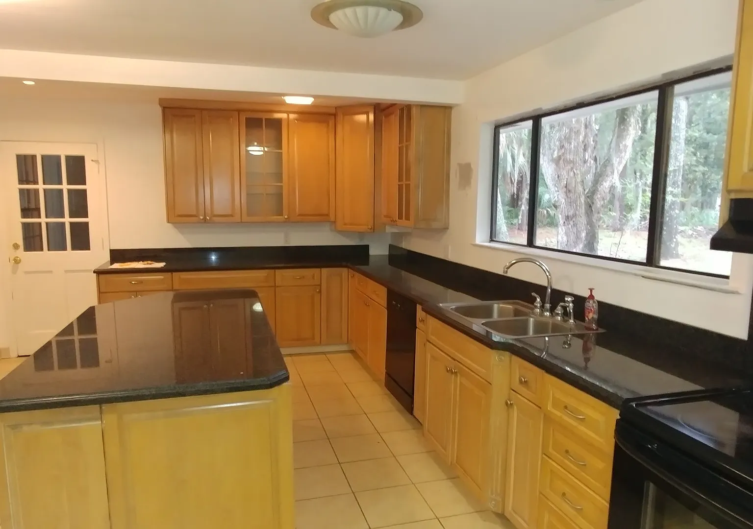 Rental at The Landings!! — Photo 4