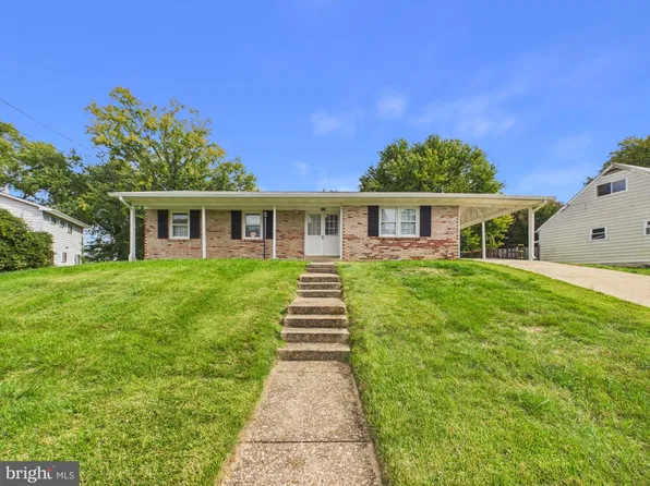7502 Grange Hall Dr, Fort Washington, MD 20744