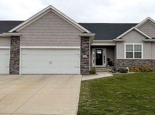 2593 Vaughn Dr, Marion, IA 52302