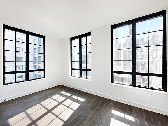 5th image of 205 Water St APT 4N