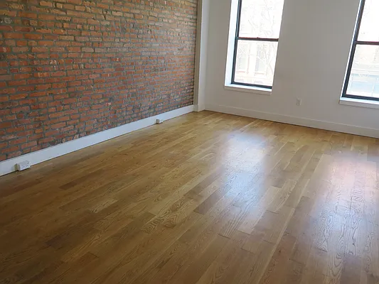 Rented by Nest Seekers International | media 17