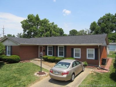 736 Plaza Dr, Jeffersonville, IN, 47130