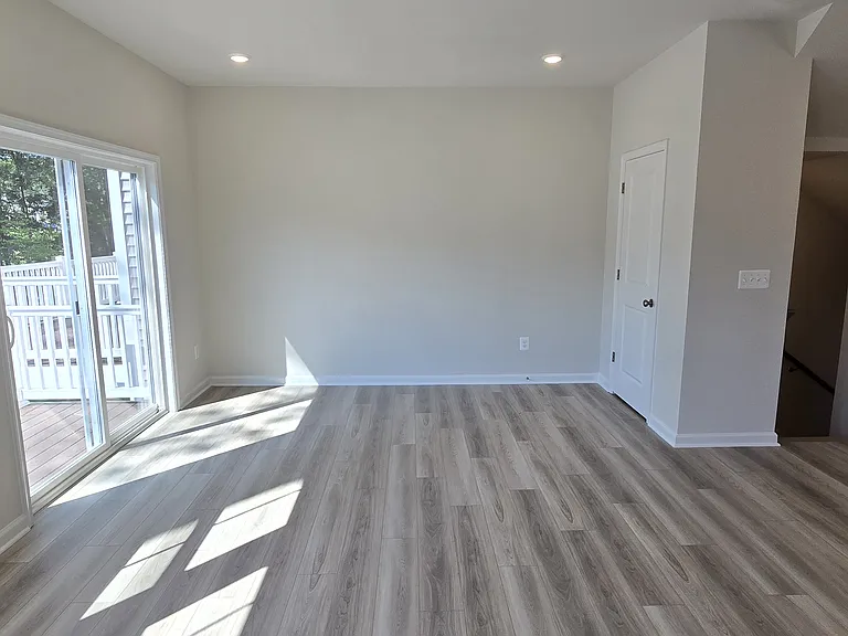 16001 Abelson Way — Photo 11