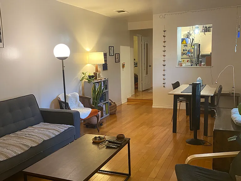 4910 Grover Ave #B — Photo 1