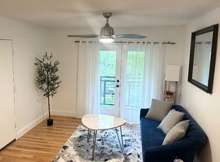 211 N Dotger Ave APT D3, Charlotte, NC 28207