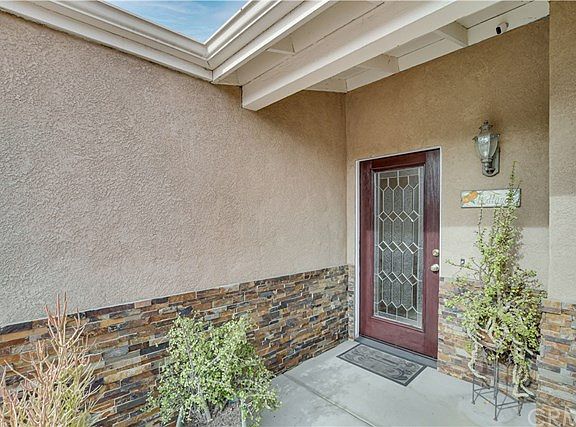 5th image of 106 Kenwood Dr