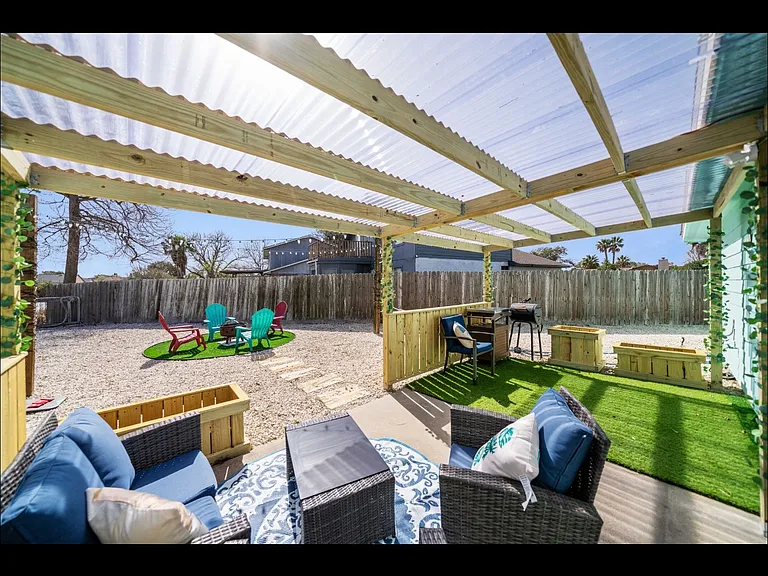 813 Oriole St — Photo 28