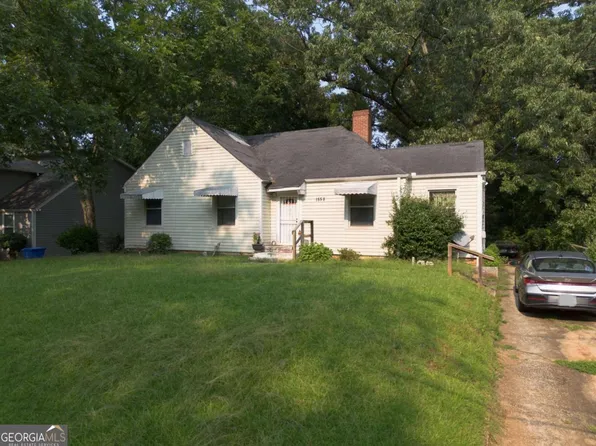 1558 Belmont Ave SW, Atlanta, GA 30310