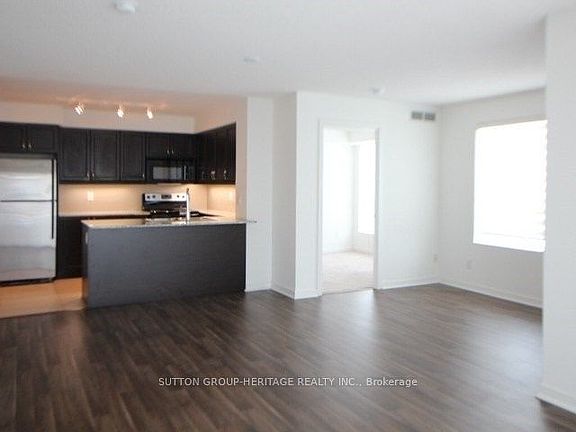 5th image of 1235 Bayly St #1111