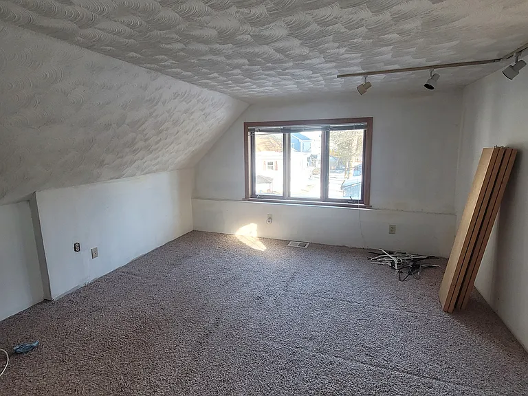 26 Alicant St — Photo 17