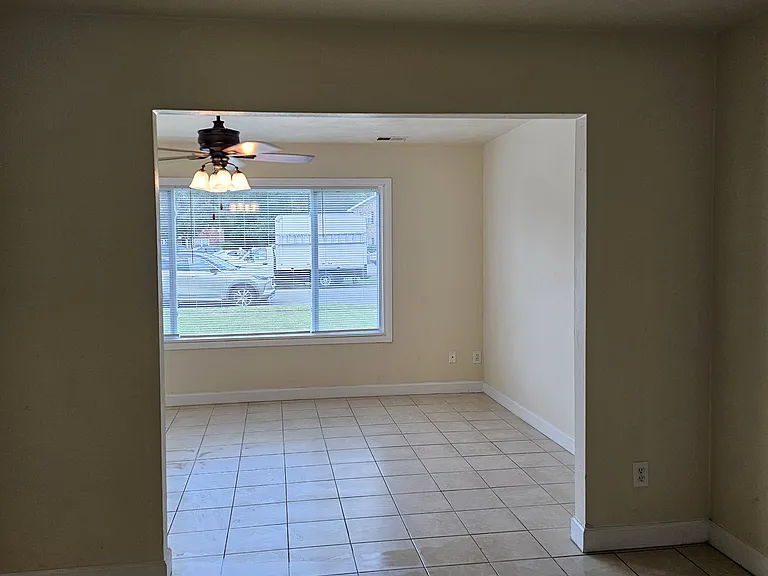 965 S Club House Rd — Photo 6