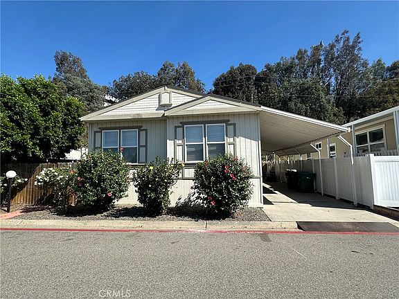 2nd image of 4901 Green River Rd #319