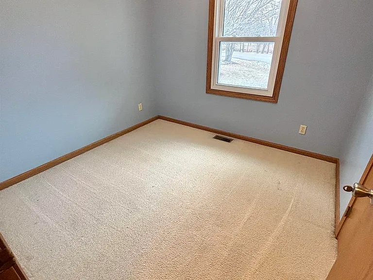 3445 Dorothy Ln — Photo 11