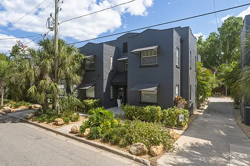 3214 W Santiago St #1 Photo 1