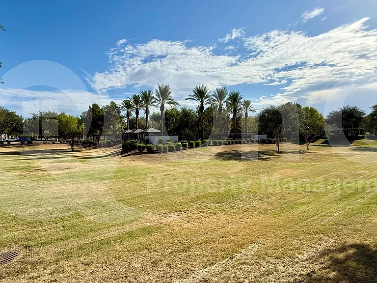 3747 E Hans Dr — Photo 32