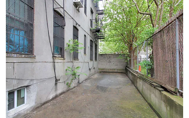 Sold by Douglas Elliman | media 3