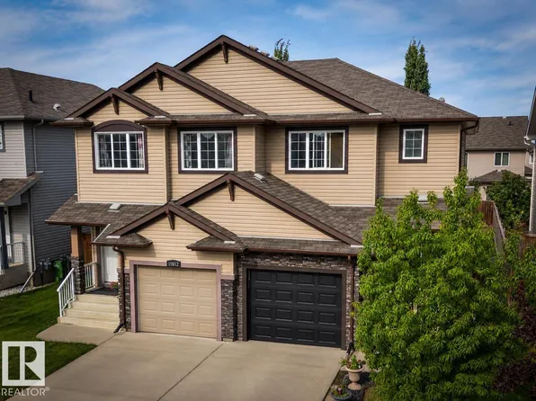 11612 17th Ave SW, Edmonton, AB T6W 1Y4