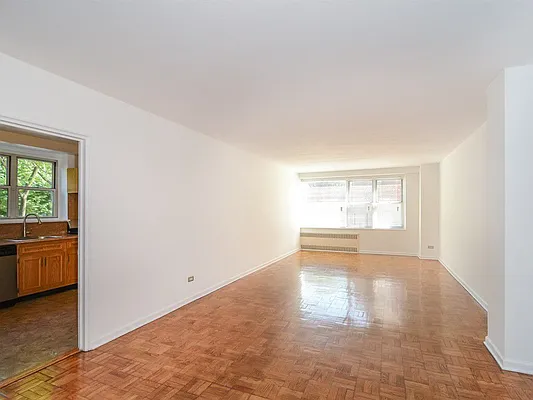 Sold by Robert E. Hill  | media 24