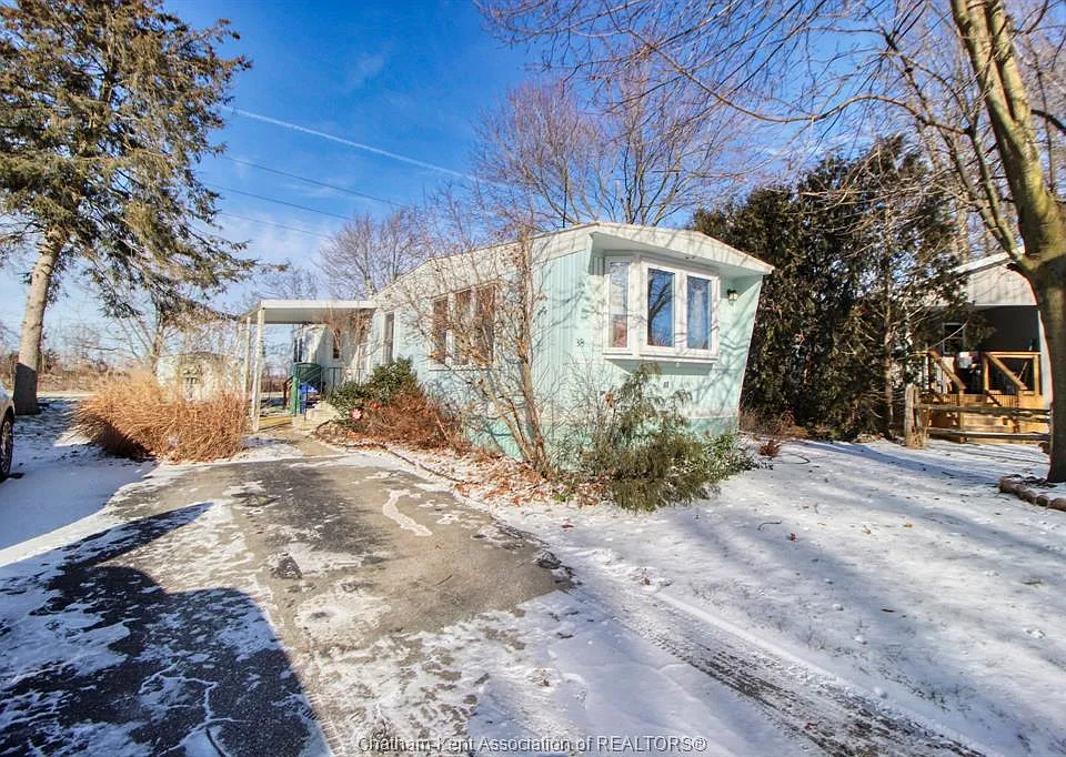 88 Essex Ct