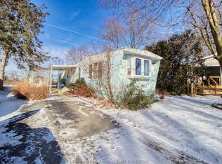 88 Essex Ct, Chatham Kent, ON N7L 4K6