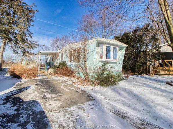 88 Essex Ct, Chatham Kent, ON N7L 4K6