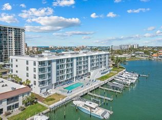 415 Island Way #304, Clearwater, FL 33767