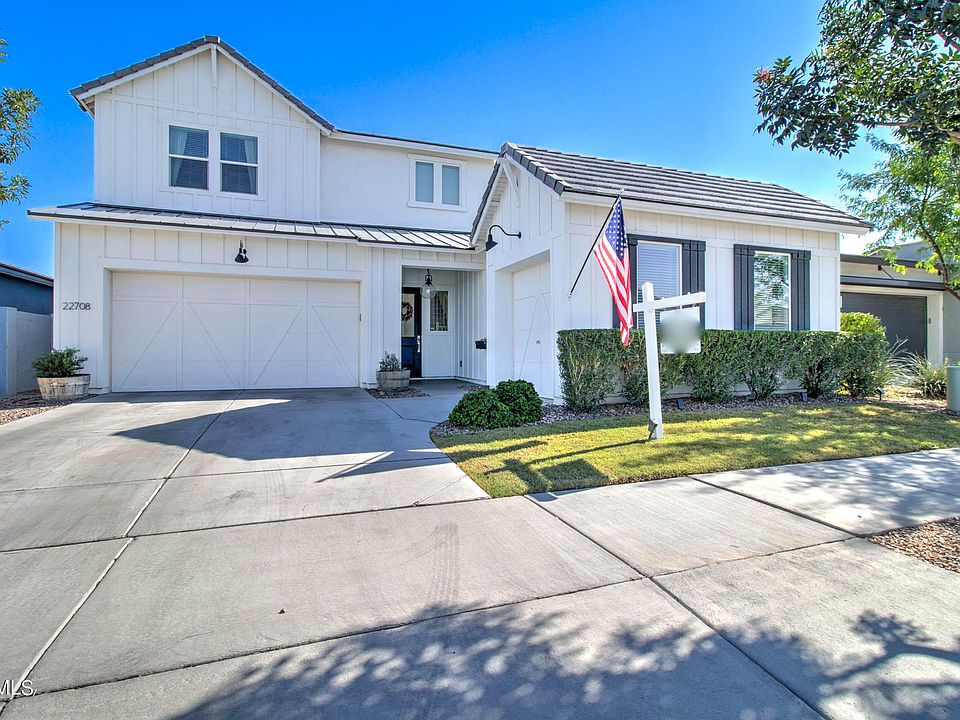 1st image of 22708 E CALLE LUNA --