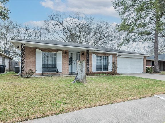 4th image of 13807 Templar Ln