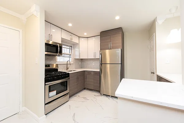 Sold by Keystone Realty USA Corp | media 1