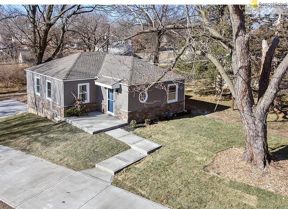 1st image of 2806 S 23rd St